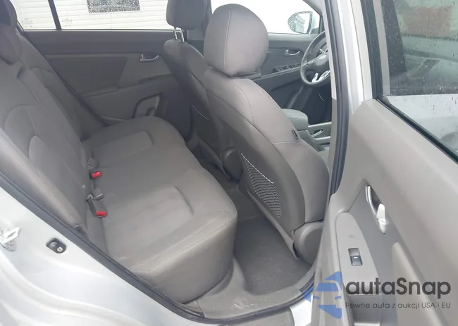 KNDPB3A21C7327416: 42430249