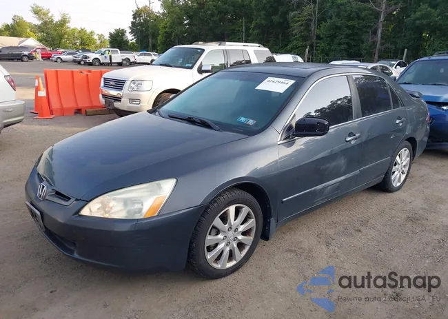 1HGCM66596A008500: 42429464