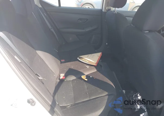 3N1AB8BVXRY360985: 42429478