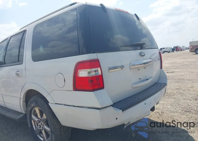 1FMJU1J55CEF49513: 42429501