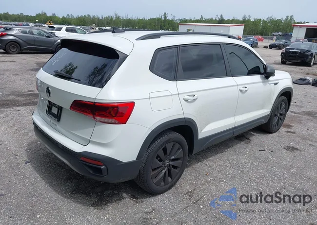 3VVDX7B27NM003326: 42429544