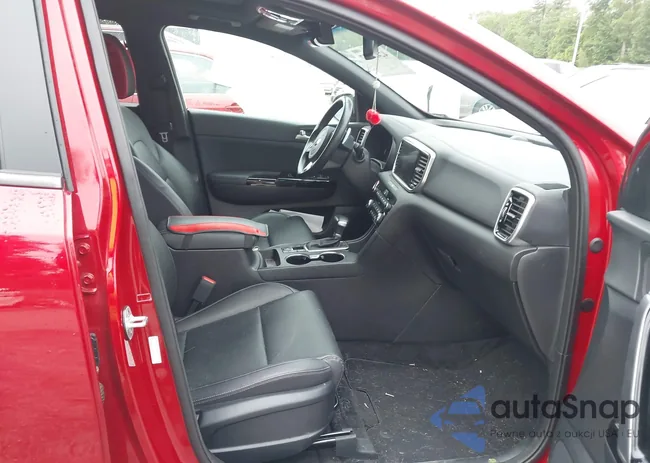 KNDP6CAC9N7028398: 42429557