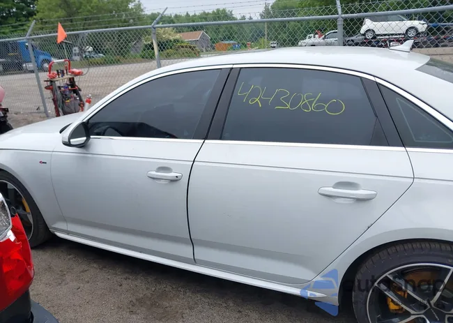 WAULNAF40HN042422: 42430860