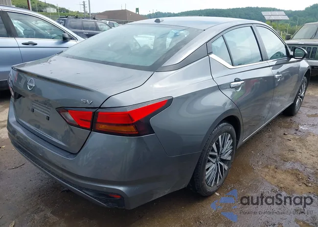 1N4BL4DVXRN400795: 42430986