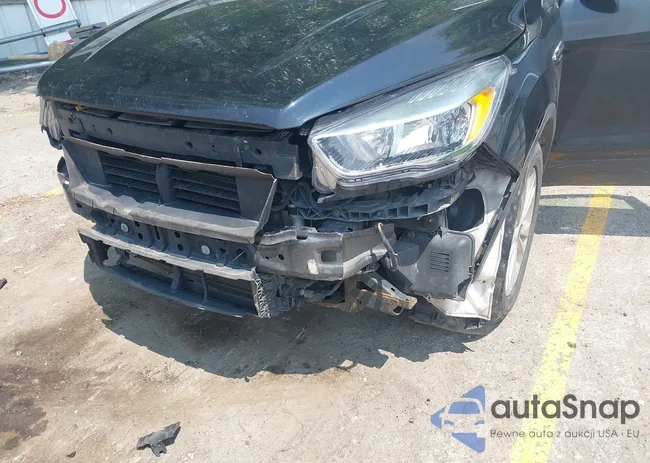 1FMCU0GD2HUE93139: 42431016