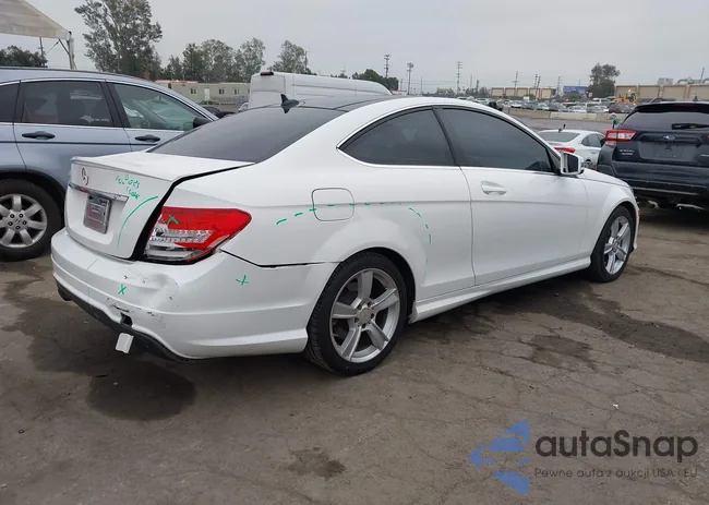 WDDGJ4HB4EG288537: 42431049