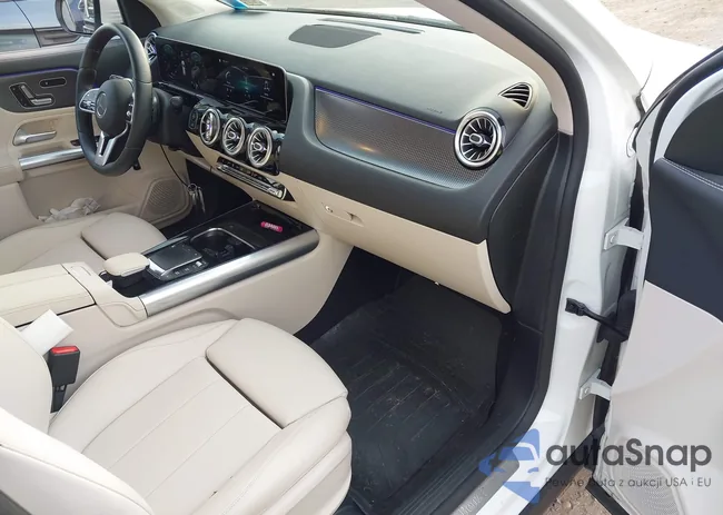 W1N4N4HB5MJ148993: 42431050