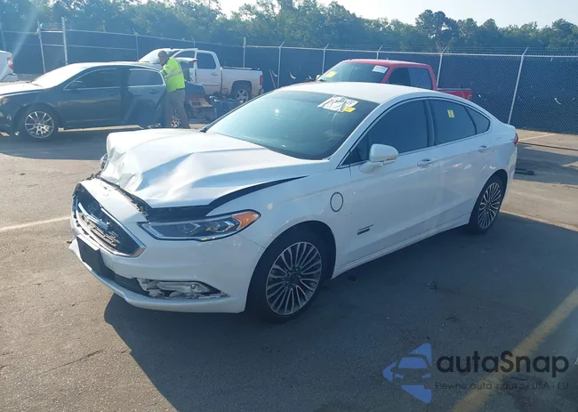 3FA6P0PU6HR306023: 42431092