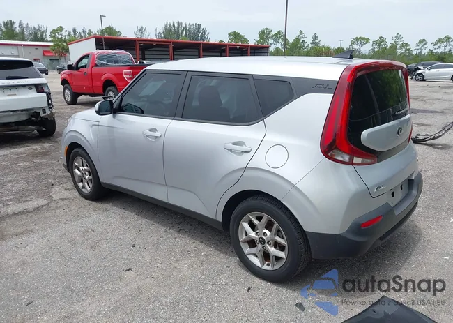 KNDJ23AU2L7002524: 42431095