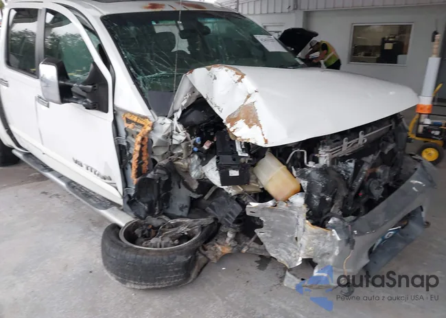 1N6BA0ED1FN502929: 42431227