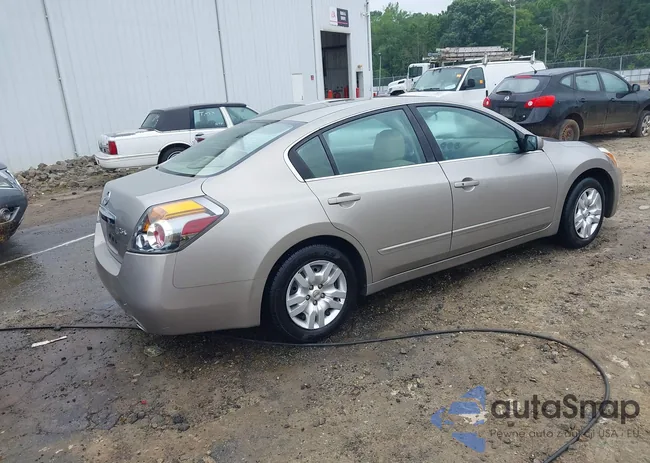 1N4AL2AP0CC148855: 42430522