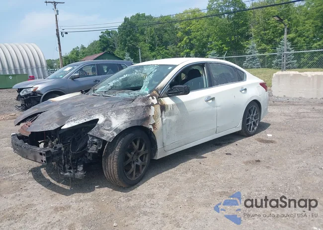 1N4AL3AP8JC194453: 42430788