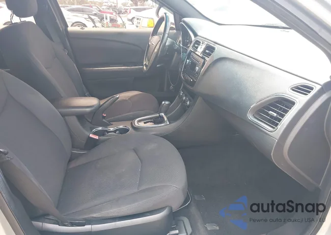 1C3CCBBBXDN683451: 42431859