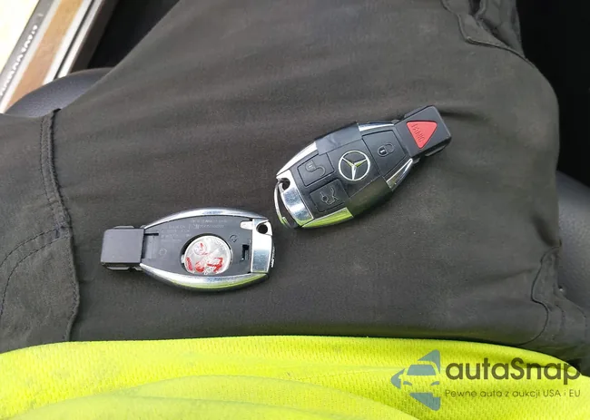 WDDHF5KB4GB185977: 42431974