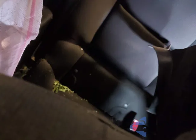 2G1FD1E32F9208749: 42432002