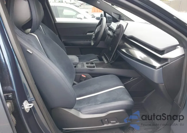 VCF1ZBU27PG001875: 42432016