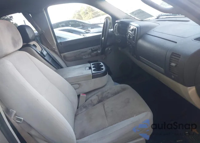 1GCEC19C37Z522627: 42432156