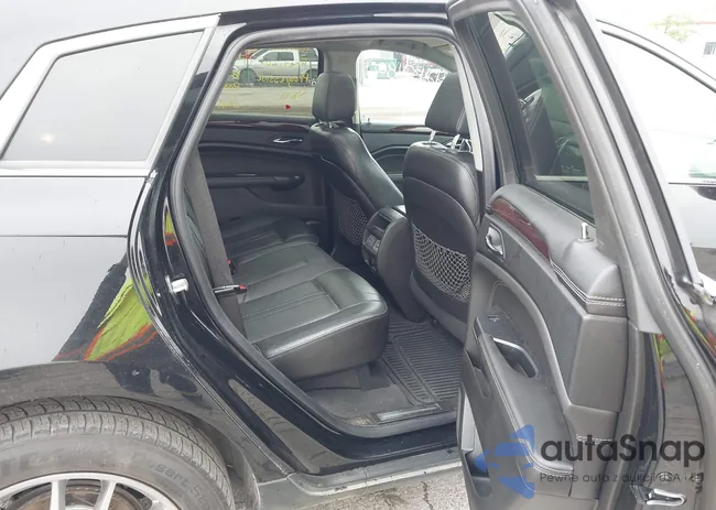 3GYFNCE3XDS554400: 42432180