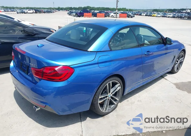 WBA4Z5C56JEE16537: 42432394