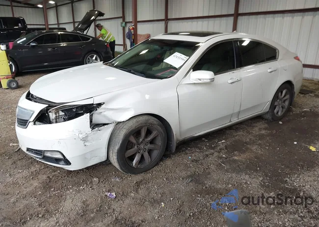 19UUA8F50CA035900: 42431595