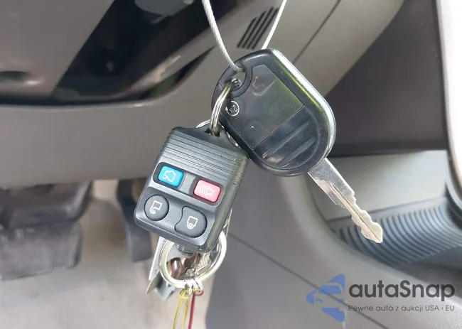 2FMDK3JC3BBB34178: 42431597