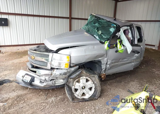 1GCRKSE71CZ125687: 42431680