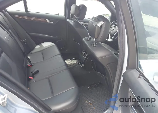 WDDGF8AB5DR259425: 42432863