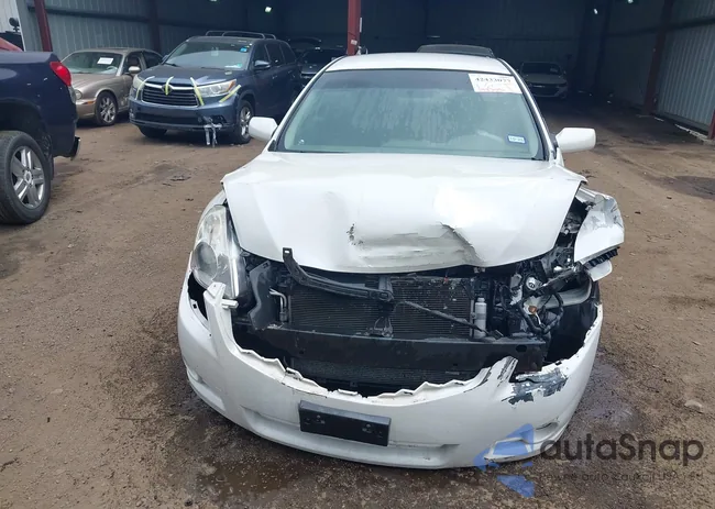 1N4AL2APXCN400339: 42433077