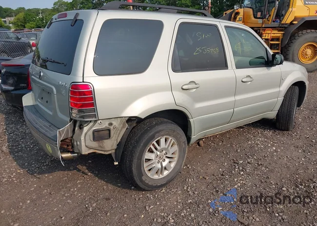 4M2YU57105DJ32592: 42433116