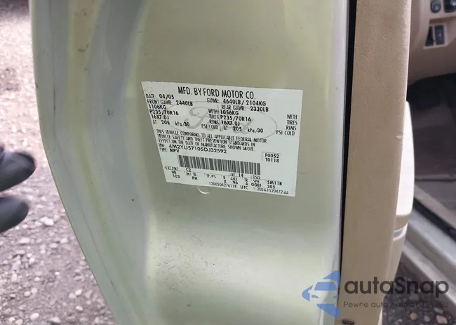 4M2YU57105DJ32592: 42433116