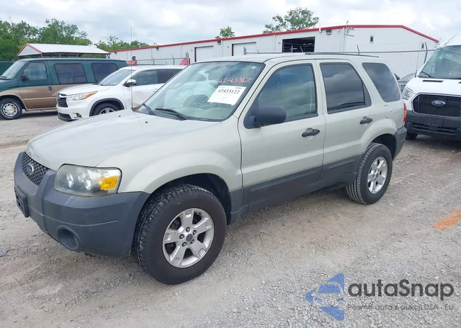 1FMYU03146KB11557: 42433122