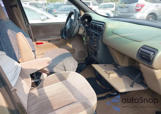 1GNDX06E3WD162911: 42433131