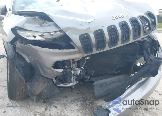 1C4PJLCB3GW206639: 42433226