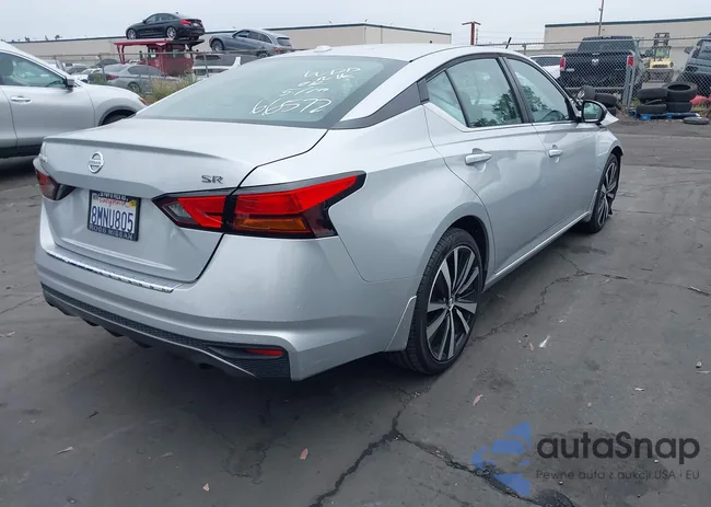 1N4BL4CV2KN319622: 42433272