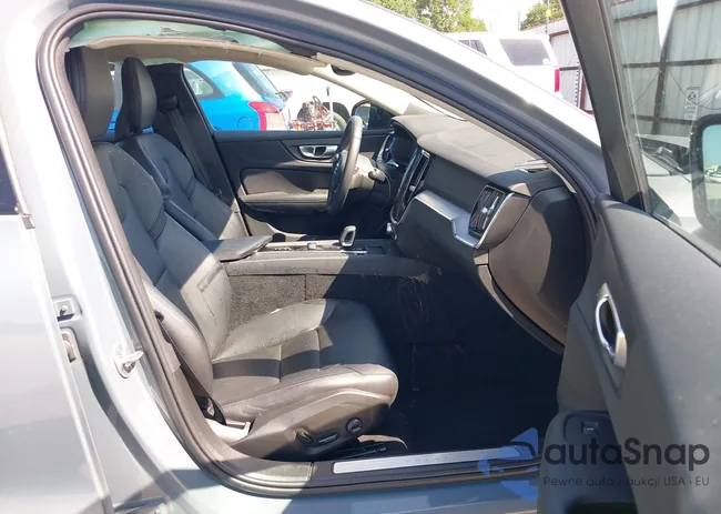 7JRL12FK0RG320259: 42433280