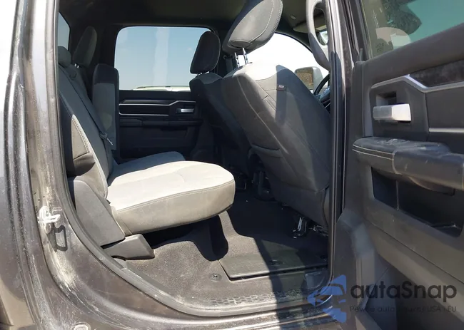 3C6UR5DLXRG244764: 42433296