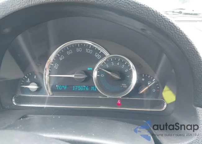 3GNBABFW2BS501844: 42432435