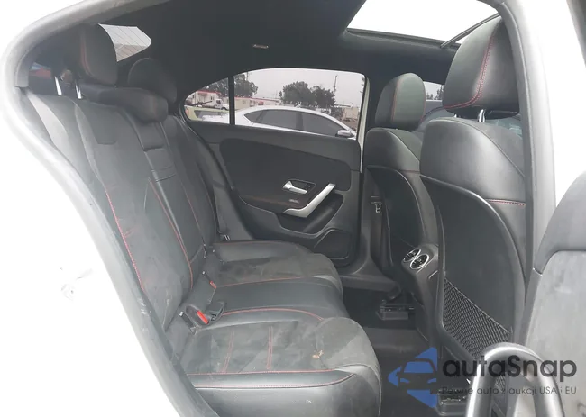 W1K3G4EB3LJ234065: 42432494