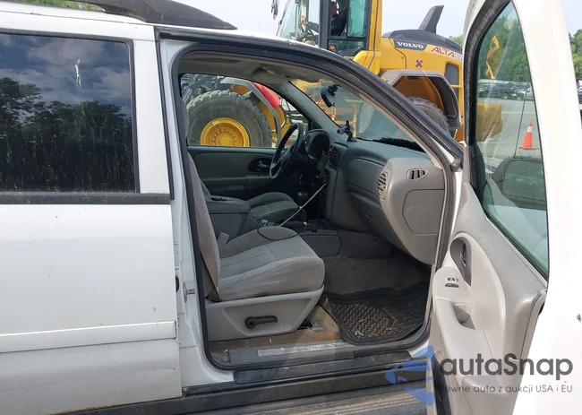 1GNET16S666146802: 42432624