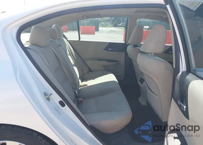 1HGCR2F74DA194276: 42432685