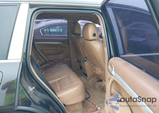 WP1AA29P46LA25308: 42432804