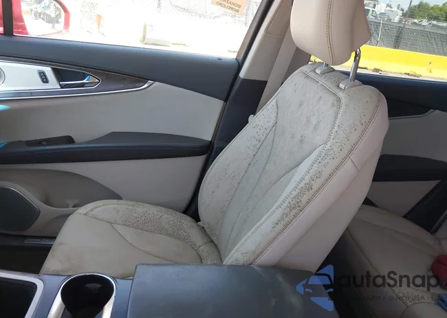 2LMTJ8LP9GBL46445: 42432824