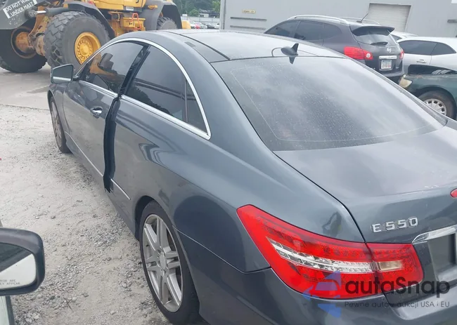 WDDKJ7CB6AF050403: 42434027