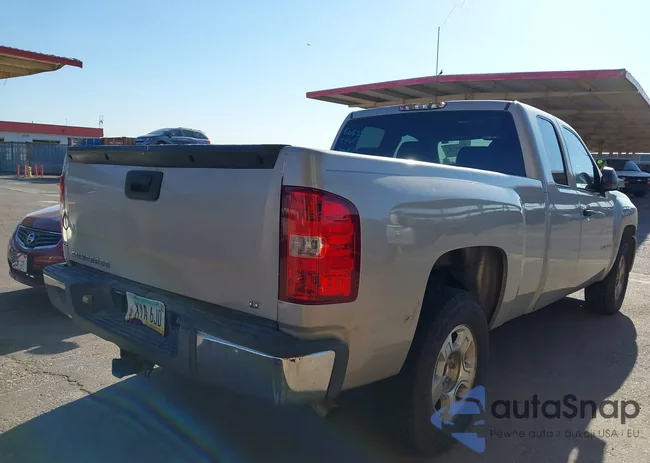 1GCEC19007Z608354: 42434047