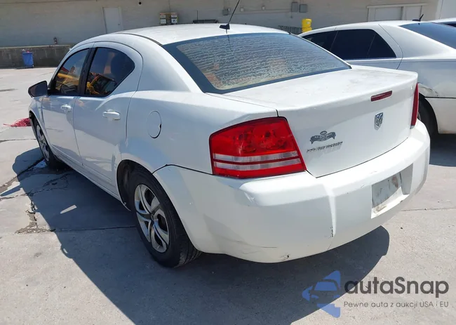 1B3LC46KX8N584928: 42434051