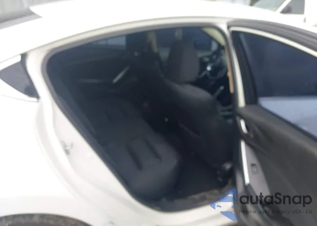 JM1GJ1U50F1184480: 42434065