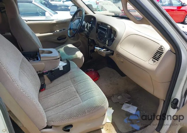 1FTFX27L2VKB87268: 42434150