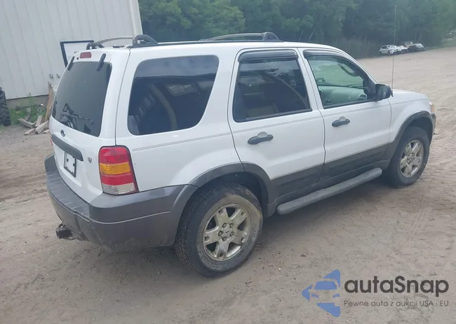 1FMCU93186KD02820: 42434306