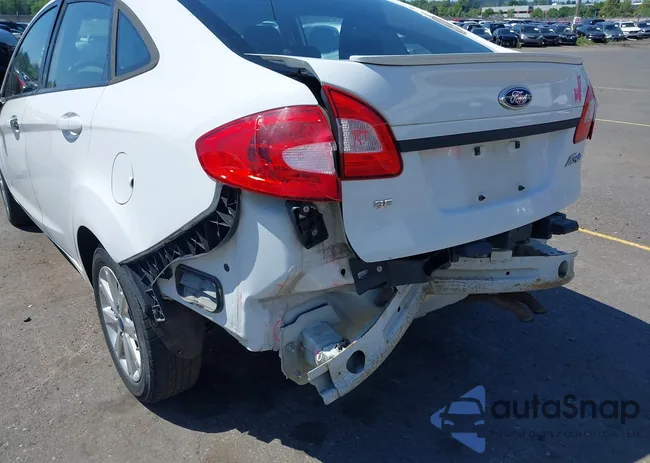 3FADP4BJ5CM170808: 42433535