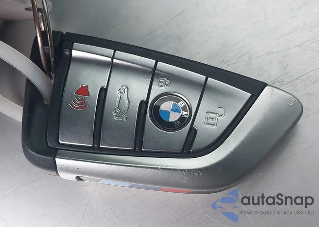 WBA53BJ00PWY19621: 42433550